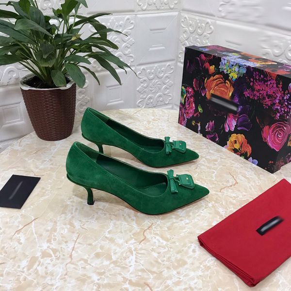 2021 good quality fashion women luxurys designers shoes designer sandals womens luxury high heels sandal dress shoess with box size 35-41 -g, Black
2021 good quality fashion women luxurys designers shoes designer sandals womens luxury high heels sandal dress shoess with box size 35-41 -g, Black
