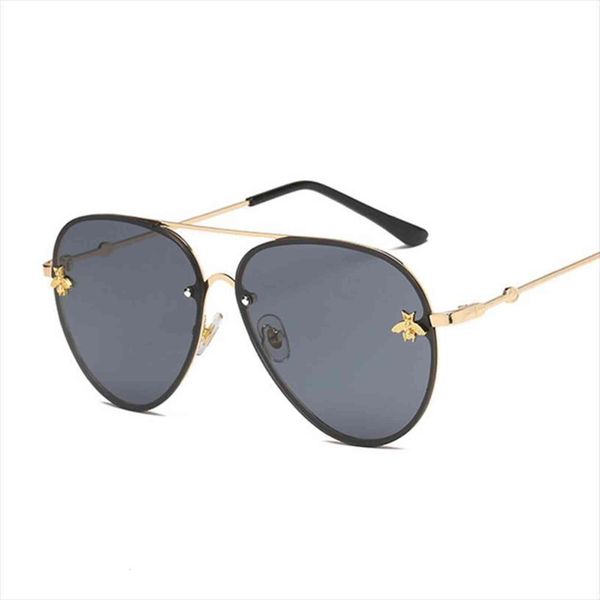 vintage small bee sunglasses women metal sun glasses for female fashion brand designer retro gradient oculos de sol, White;black
vintage small bee sunglasses women metal sun glasses for female fashion brand designer retro gradient oculos de sol, White;black