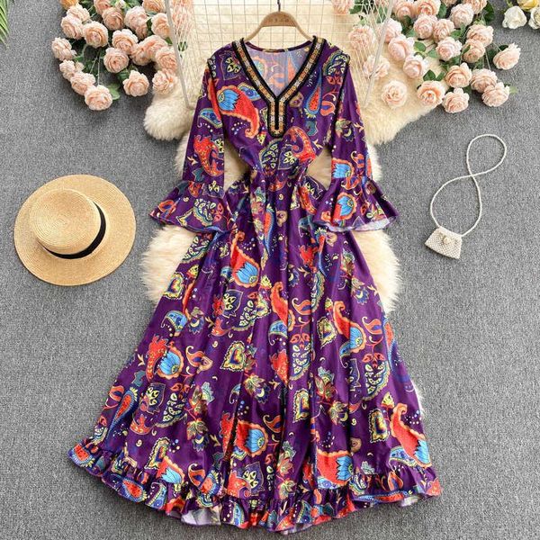casual dresses 2021 summer maxi dress women bohemian floral print beach long elegant embroidery v-neck flare sleeve ethnic woman, Black;gray
casual dresses 2021 summer maxi dress women bohemian floral print beach long elegant embroidery v-neck flare sleeve ethnic woman, Black;gray