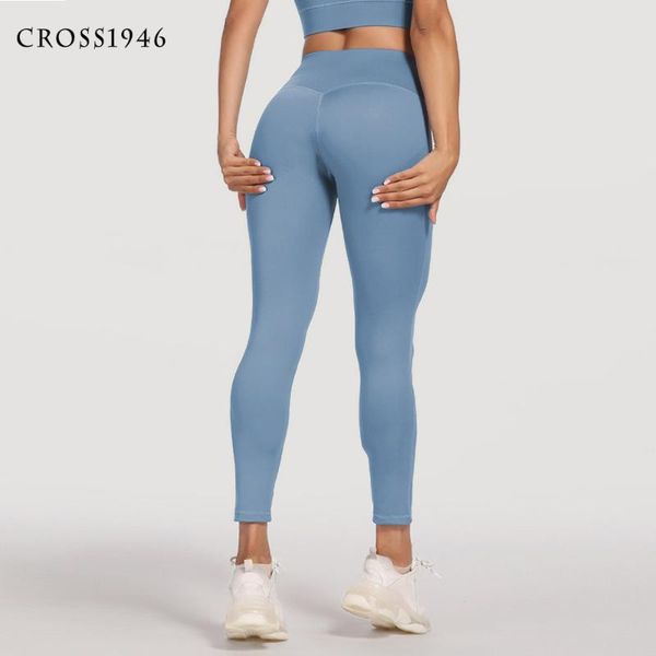seamless naked feeling leggings push up sport women fitness running yoga pants energy high waist gym girl outfit
seamless naked feeling leggings push up sport women fitness running yoga pants energy high waist gym girl outfit