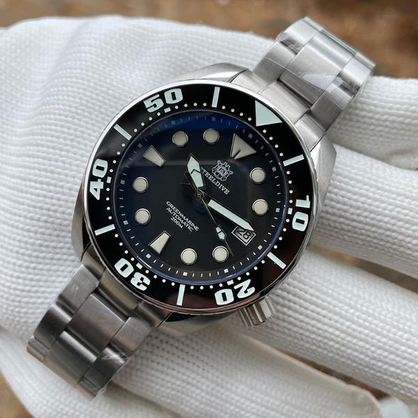 wristwatches steeldive sd1971 men's watch black dial sapphire crystal 200m water resistance nh35 automatic movement diving wristwatch, Slivery;brown
wristwatches steeldive sd1971 men's watch black dial sapphire crystal 200m water resistance nh35 automatic movement diving wristwatch, Slivery;brown