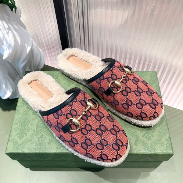women's shoes fashion designer winter plaid fabric luxury flat bottom lazy outdoor slippers with shoe box size 35-40, Red;white
women's shoes fashion designer winter plaid fabric luxury flat bottom lazy outdoor slippers with shoe box size 35-40, Red;white