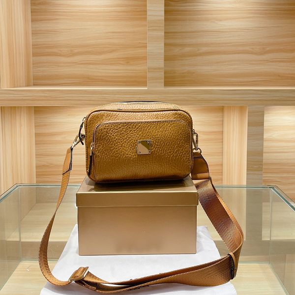 classic original coated canvas letter camera bag vintage design leather chain luxurys designer style all-match lady shoulder bags wholesale
classic original coated canvas letter camera bag vintage design leather chain luxurys designer style all-match lady shoulder bags wholesale