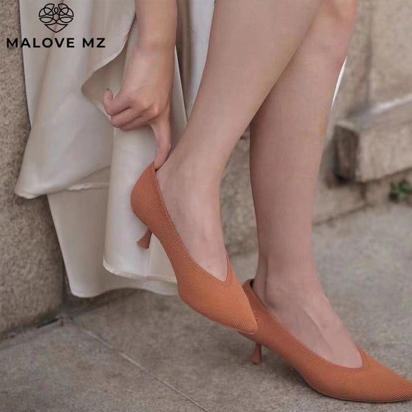 luxury dress shoes malove high heel's 2021 thin heel pointed shallow mouth love embroidered kitten heel woven princs sho, Black
luxury dress shoes malove high heel's 2021 thin heel pointed shallow mouth love embroidered kitten heel woven princs sho, Black