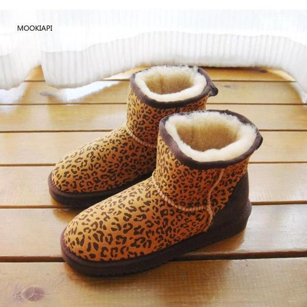 boots in 2021, china's latest sheepskin and wool women's snow boots, 100% pure short barrel delivery, Black
boots in 2021, china's latest sheepskin and wool women's snow boots, 100% pure short barrel delivery, Black