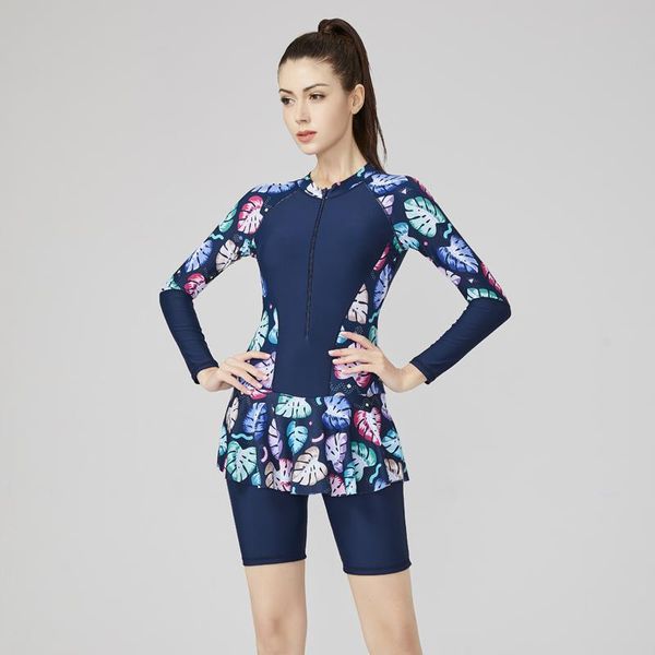 professional sport one piece swimsuit for women plus size l-6xl long sleeve bodysuit short pants surf suit one-piece suits
professional sport one piece swimsuit for women plus size l-6xl long sleeve bodysuit short pants surf suit one-piece suits