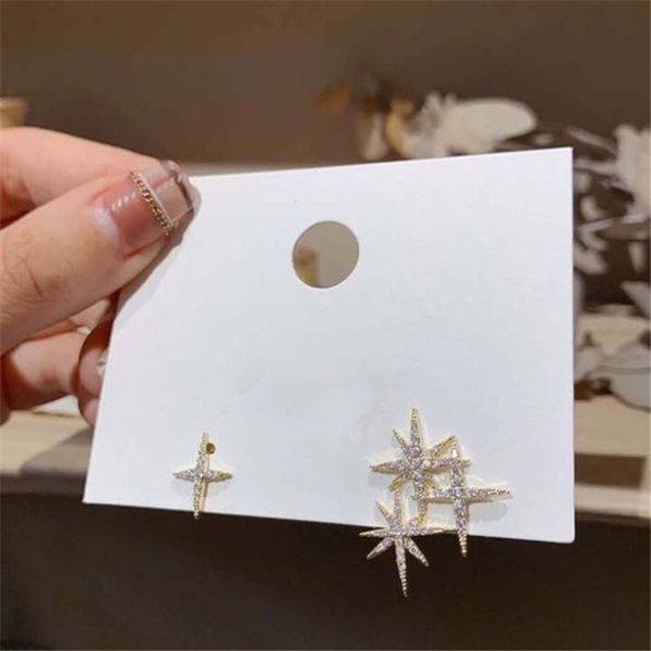 925 silver needle stud irregular eight mang korean east gate super flash star drill earnail female simple cold, Golden;silver
925 silver needle stud irregular eight mang korean east gate super flash star drill earnail female simple cold, Golden;silver