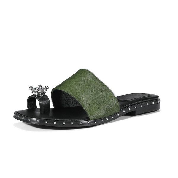 slippers crystal decoration flip flops woman genuine leather fashion flat heels sandals 2021 brand design party shoes, Black
slippers crystal decoration flip flops woman genuine leather fashion flat heels sandals 2021 brand design party shoes, Black