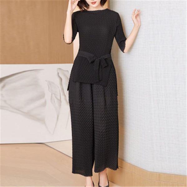 women's two piece pants miyake pleated french high-end 2021 spring and autumn fashion suit jacket wide-leg two-piece, White
women's two piece pants miyake pleated french high-end 2021 spring and autumn fashion suit jacket wide-leg two-piece, White