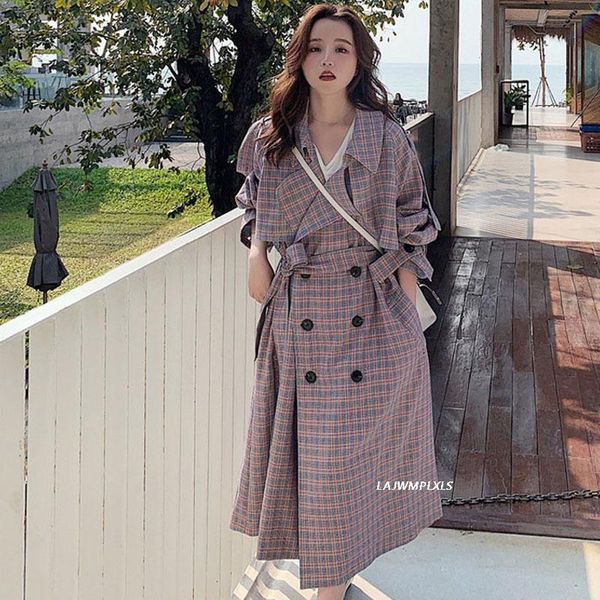 women's trench coats 2021 korean style ladies coat plaid long double breasted belted oversize loose women duster outerwear with belt, Tan;black
women's trench coats 2021 korean style ladies coat plaid long double breasted belted oversize loose women duster outerwear with belt, Tan;black