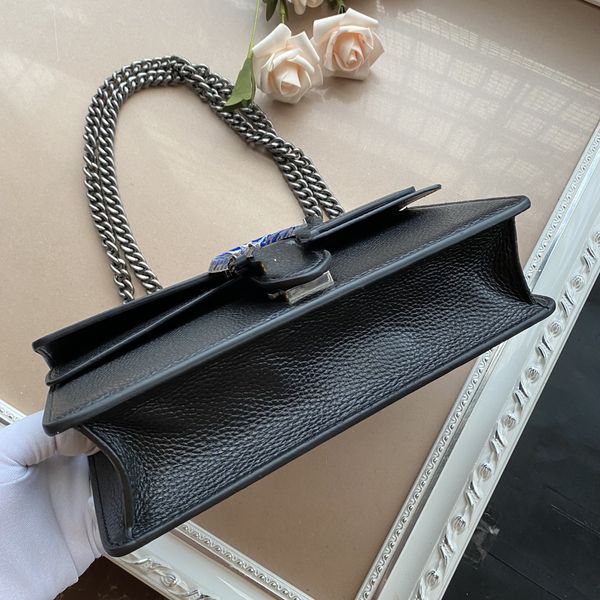 luxurys designers bags shouler bag purse women leather crossbody handbag tiger head buckle high quality
luxurys designers bags shouler bag purse women leather crossbody handbag tiger head buckle high quality