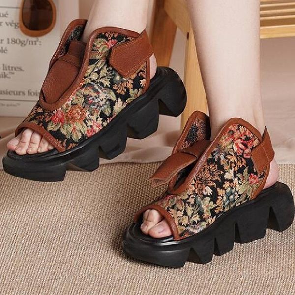 summer national style retro thick sole peep toe back strap embroider genuine leather women casual sandals 20210315, Black
summer national style retro thick sole peep toe back strap embroider genuine leather women casual sandals 20210315, Black