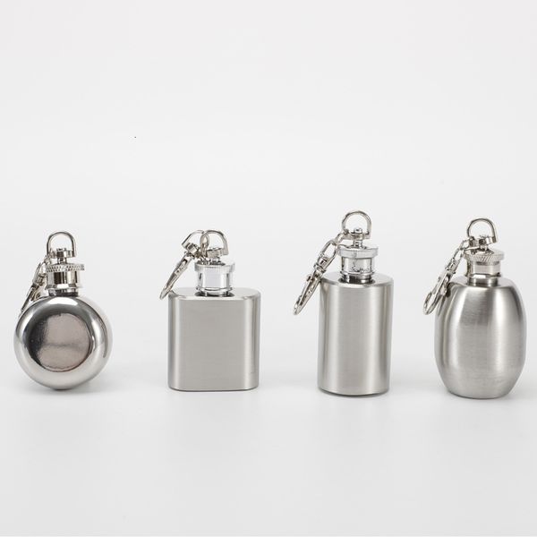 flask flagon production portable small pot 304 stainless steel 1 ounces with key buckle bottle
flask flagon production portable small pot 304 stainless steel 1 ounces with key buckle bottle