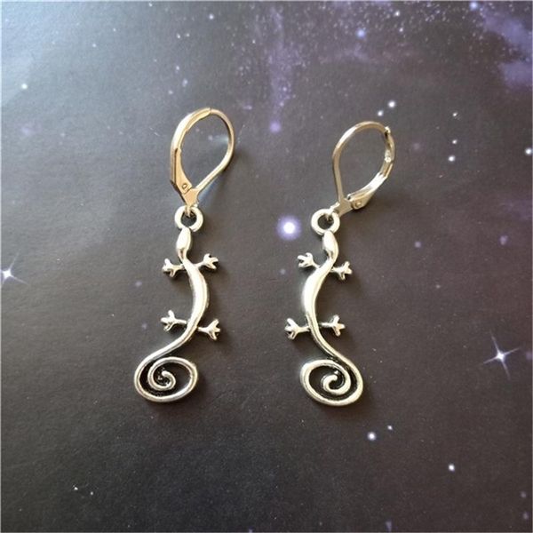 dangle & chandelier gothic gecko leverback earrings, lizard jewelry, charm, antique silver color reptile pendant
dangle & chandelier gothic gecko leverback earrings, lizard jewelry, charm, antique silver color reptile pendant