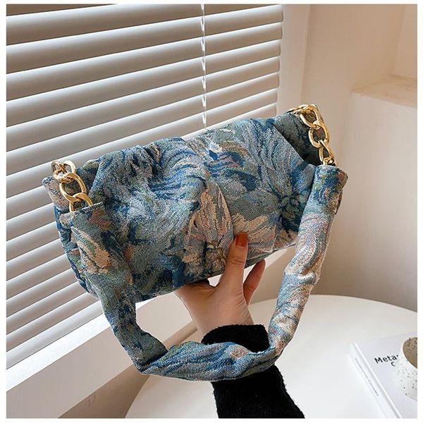 evening bags 2021 casual embroidery canvas handbag jacquard design vintage chain large capacity women one-shoulder all-match handle bag
evening bags 2021 casual embroidery canvas handbag jacquard design vintage chain large capacity women one-shoulder all-match handle bag