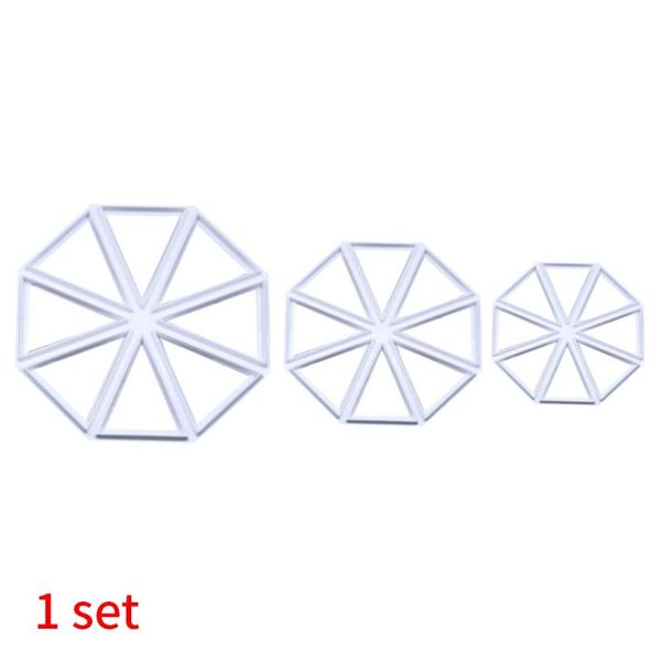 3pcs easy clean triangle cookie cutter mold home decorating chocolate restaurant reusable non toxic diy tool fondant cake baking moulds
3pcs easy clean triangle cookie cutter mold home decorating chocolate restaurant reusable non toxic diy tool fondant cake baking moulds