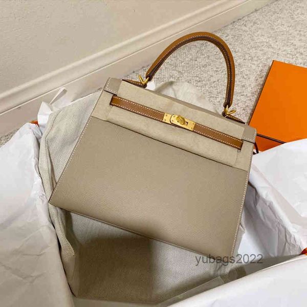 luxury h bags designer bags new fashion cow leather women's bag color matching second generation single shoulder cross carry contrast s
luxury h bags designer bags new fashion cow leather women's bag color matching second generation single shoulder cross carry contrast s