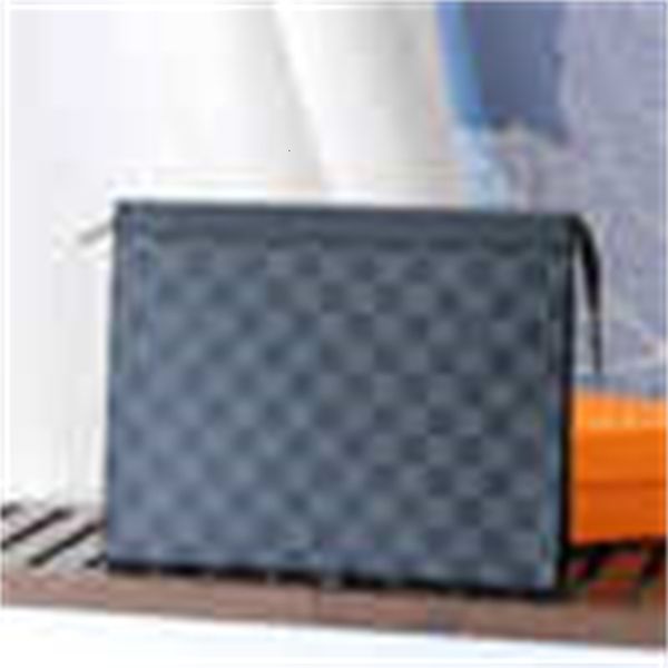 summer key urban original single m61692 2020 spring and brand men real leather long wallets chain wallet pouches designer luxury card holder, Red;black
summer key urban original single m61692 2020 spring and brand men real leather long wallets chain wallet pouches designer luxury card holder, Red;black