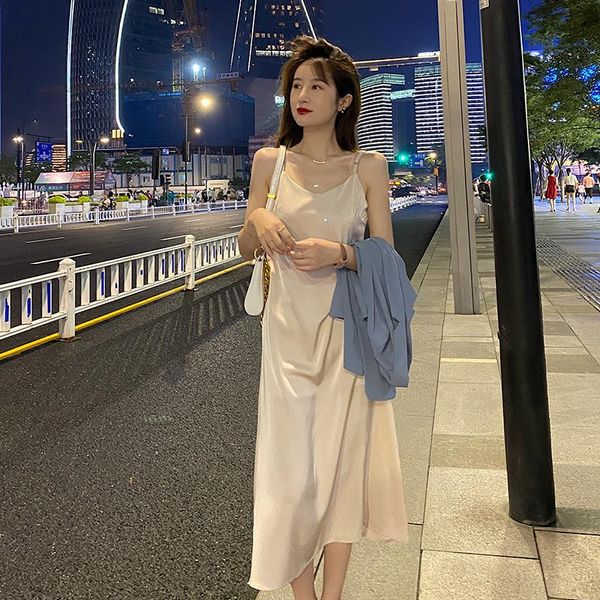 casual dresses basic solid color suspender summer long dress for women sleeveless satin elegant loose high waist party wear female clot, Black;gray
casual dresses basic solid color suspender summer long dress for women sleeveless satin elegant loose high waist party wear female clot, Black;gray