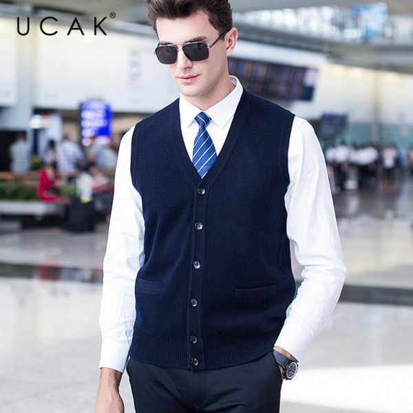 men's vests ucak brand sweater vest men solid v-neck pure merion wool pull homme casual warm 2021 winter fashion trend buttons u3099, Black;white
men's vests ucak brand sweater vest men solid v-neck pure merion wool pull homme casual warm 2021 winter fashion trend buttons u3099, Black;white