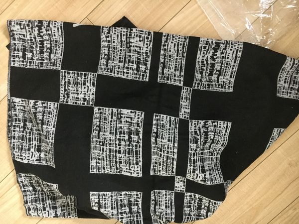 fashion fast delivery brand scarves letter season scarf womens brand shawl woman long neck scarves optional black color 180*75cm, Blue;gray
fashion fast delivery brand scarves letter season scarf womens brand shawl woman long neck scarves optional black color 180*75cm, Blue;gray