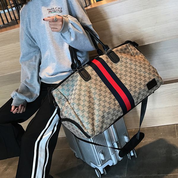 letter large capacity color stripe contrast business travel bag men's and women's one shoulder shoes boarding handbags premium
letter large capacity color stripe contrast business travel bag men's and women's one shoulder shoes boarding handbags premium