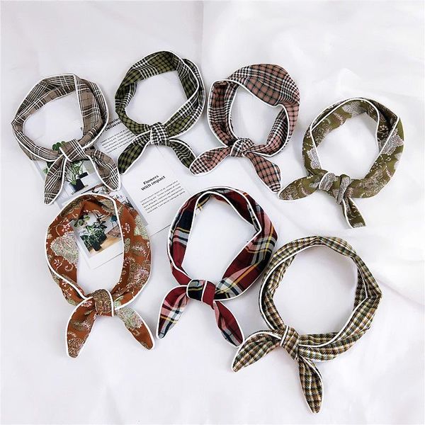 scarves 2021 fashion checkerboard print small silk scarf women retro bag ribbons band head long skinny wholesale, Blue;gray
scarves 2021 fashion checkerboard print small silk scarf women retro bag ribbons band head long skinny wholesale, Blue;gray