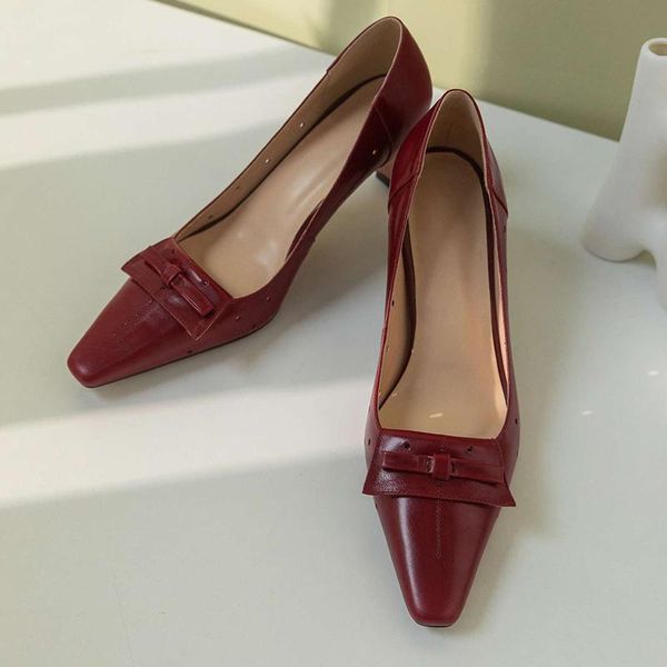 dress shoes 2021 spring high heels women's pumps genuine leather butterfly-knot retro french romantic women, Black
dress shoes 2021 spring high heels women's pumps genuine leather butterfly-knot retro french romantic women, Black