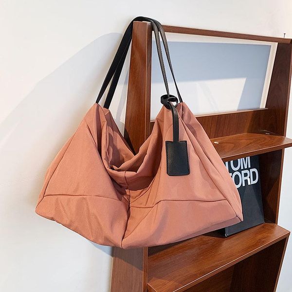 evening bags fashion 2021 high-quality casual all-match single-shoulder messenger bag large capacity nylon simple female
evening bags fashion 2021 high-quality casual all-match single-shoulder messenger bag large capacity nylon simple female