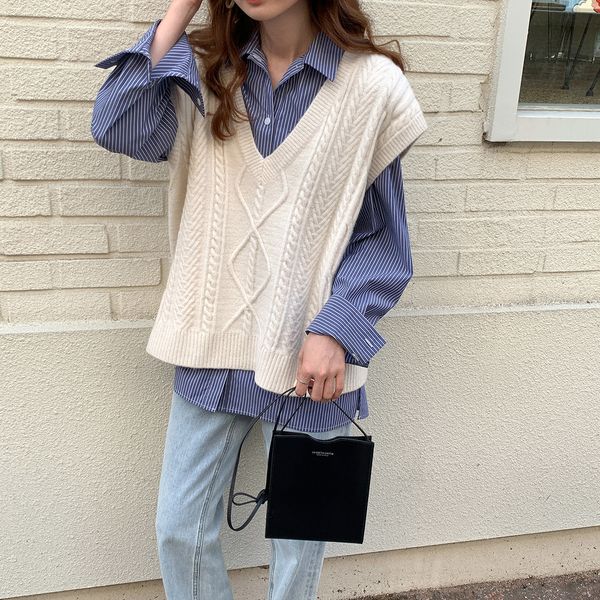 autumn and winter v-neck twist knitted women's loose lazy sweater vt over waistcoat vt, Black;white
autumn and winter v-neck twist knitted women's loose lazy sweater vt over waistcoat vt, Black;white