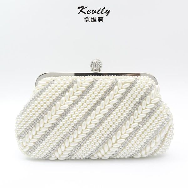 kai weili manufacturer diamond pearl chain dinner bag korean wedding cheongsam dress handbag evening bags
kai weili manufacturer diamond pearl chain dinner bag korean wedding cheongsam dress handbag evening bags