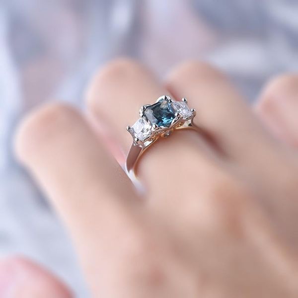 wedding rings classic women blue zircon ring fashion lady princess engagement weddings bands jewelry for female anniversary gift, Slivery;golden
wedding rings classic women blue zircon ring fashion lady princess engagement weddings bands jewelry for female anniversary gift, Slivery;golden
