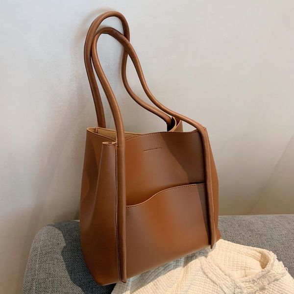 evening bags simple and large-capacity bag, shoulder 2021 autumn fashion lady luxury high-quality western style portable bucket bag
evening bags simple and large-capacity bag, shoulder 2021 autumn fashion lady luxury high-quality western style portable bucket bag