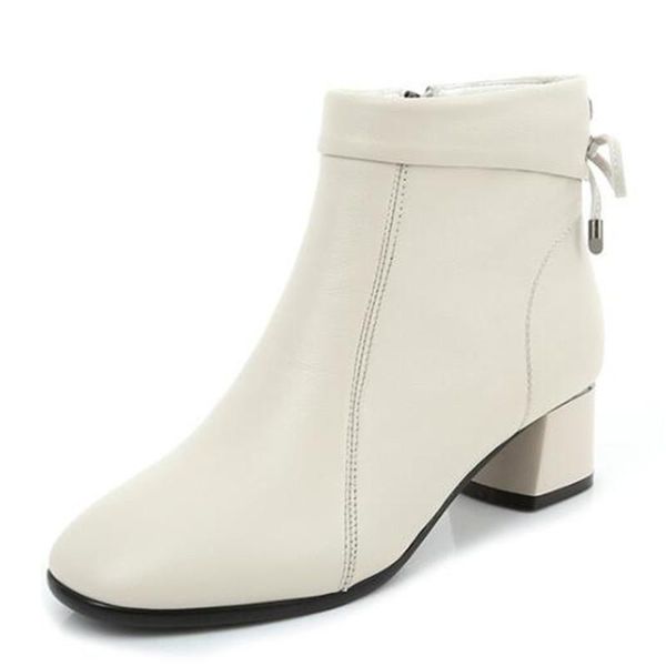 boots 2021 autumn winter round head genuine leather temperament high heel women fashion concise short large size, Black
boots 2021 autumn winter round head genuine leather temperament high heel women fashion concise short large size, Black