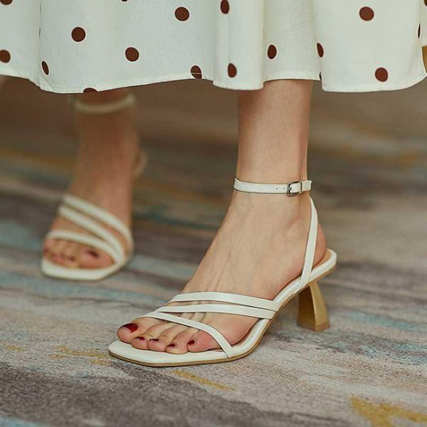sandals fashion women's shoes 2021 spring and summer soft leather comfortable single for four seasons, Black
sandals fashion women's shoes 2021 spring and summer soft leather comfortable single for four seasons, Black