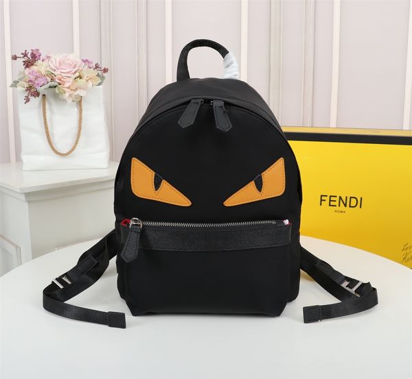 luxurys designers bag women fashion leather chain pochette handbags female crossbody handbag shoulder phone vintage bags purse with box
luxurys designers bag women fashion leather chain pochette handbags female crossbody handbag shoulder phone vintage bags purse with box