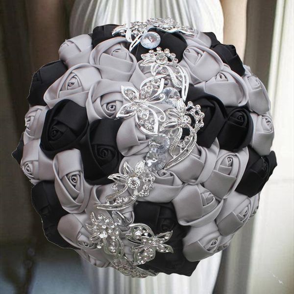 1pcs/lot grey bridal wedding ribbon bouquet with silver diamond pearl for decoration decorative flowers & wreaths
1pcs/lot grey bridal wedding ribbon bouquet with silver diamond pearl for decoration decorative flowers & wreaths