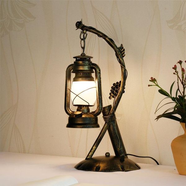 american country retro desk lamp kerosene lantern chinese style villa cafe study bedroom lamps and lanterns table
american country retro desk lamp kerosene lantern chinese style villa cafe study bedroom lamps and lanterns table