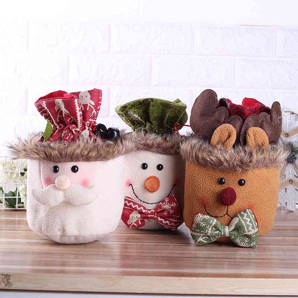 christmas decorations new three-dimensional doll linen gift old man snowman mouth bag
christmas decorations new three-dimensional doll linen gift old man snowman mouth bag