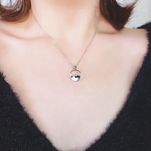 chains korean fashion round hollow pendant necklace for women charm simple clavicle chain jewelry accessories holiday gift collares, Silver
chains korean fashion round hollow pendant necklace for women charm simple clavicle chain jewelry accessories holiday gift collares, Silver