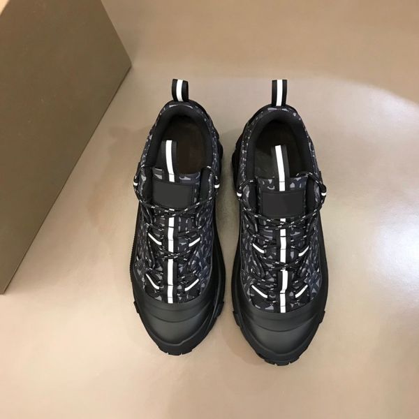 2021 color slippers brand shoes original fashion logo sneakers mens leather flats runner trainers sport casual 38-45 q5, Red;white
2021 color slippers brand shoes original fashion logo sneakers mens leather flats runner trainers sport casual 38-45 q5, Red;white