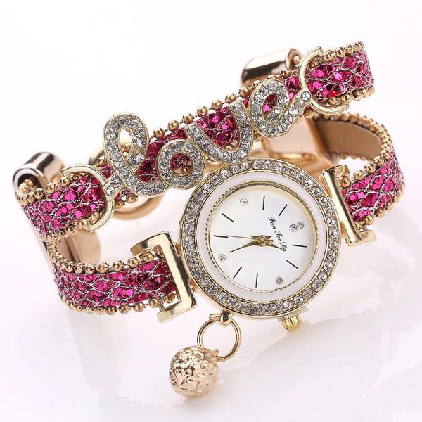 wristwatches vogue women clock watches fine leather band winding analog quartz ladies movement wrist watch creative gifts 2021, Slivery;brown
wristwatches vogue women clock watches fine leather band winding analog quartz ladies movement wrist watch creative gifts 2021, Slivery;brown