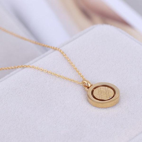 pendant necklaces european and american trend fashion disc letter rotatable round temperament necklace, Silver
pendant necklaces european and american trend fashion disc letter rotatable round temperament necklace, Silver