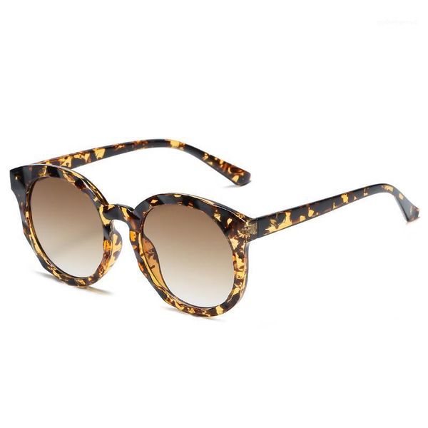 women sunglasses small frame vintage eyewear brand designer sun glasses hip-hop men okulary uv400, White;black
women sunglasses small frame vintage eyewear brand designer sun glasses hip-hop men okulary uv400, White;black