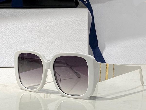 summer sunglasses for men and women style bye anti-ultraviolet retro plate big square full frame fashion eyeglasses random box, White;black
summer sunglasses for men and women style bye anti-ultraviolet retro plate big square full frame fashion eyeglasses random box, White;black