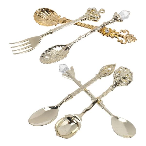 spoons 6 pcs occident court style retro coffee western cutlery set creative carved stirring spoon for ice cream (golden)
spoons 6 pcs occident court style retro coffee western cutlery set creative carved stirring spoon for ice cream (golden)