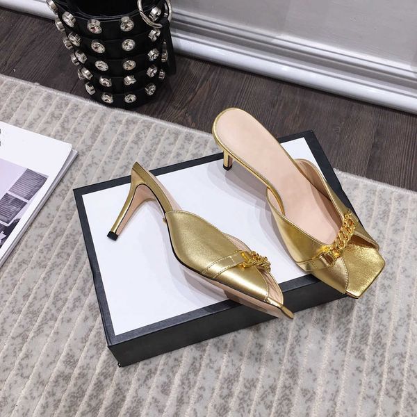 luxury designer women's slippers stiletto with metal chain retro and stylish square mouth design shows small feet 78, Black
luxury designer women's slippers stiletto with metal chain retro and stylish square mouth design shows small feet 78, Black