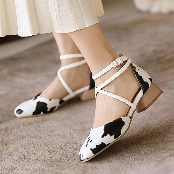 sandals casual woman shoes 2021 summer gladiator sandal plus size 34-44 square thick heels snake print concise footwear, Black
sandals casual woman shoes 2021 summer gladiator sandal plus size 34-44 square thick heels snake print concise footwear, Black