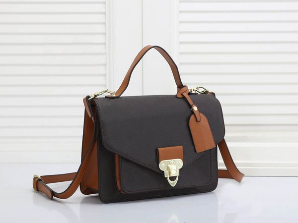 shoulder bags women luxurys designers 2021 fashion trendy letter floral print handbag small square cross body bag
shoulder bags women luxurys designers 2021 fashion trendy letter floral print handbag small square cross body bag