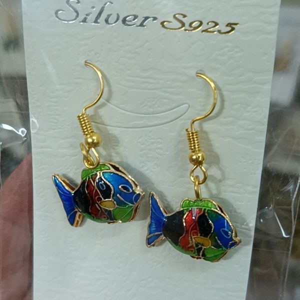 cute cloisonne enamel fish charm earrings fancy animal ear ornaments women accessories eardrop dangle jewelry gift, Golden
cute cloisonne enamel fish charm earrings fancy animal ear ornaments women accessories eardrop dangle jewelry gift, Golden